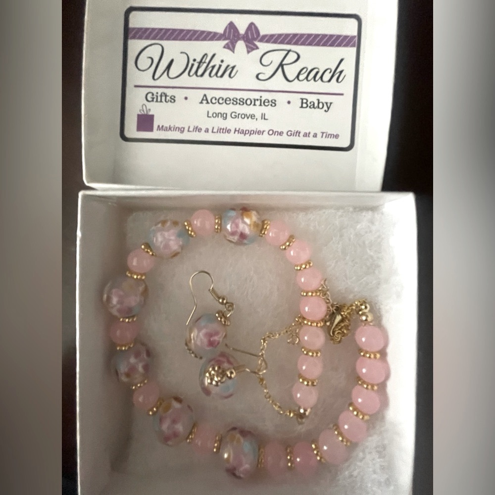 Pearl necklace and earrings